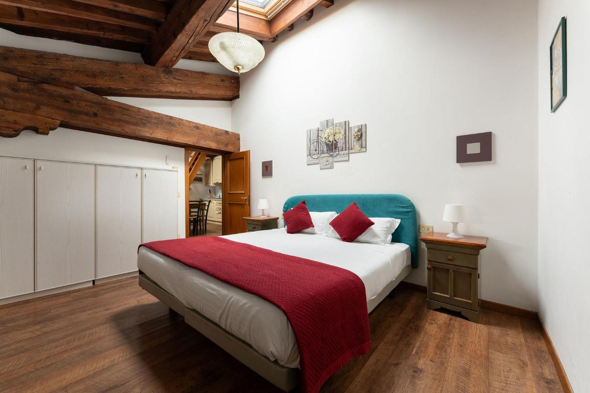Apartments Close To Duomo Florens Rum bild